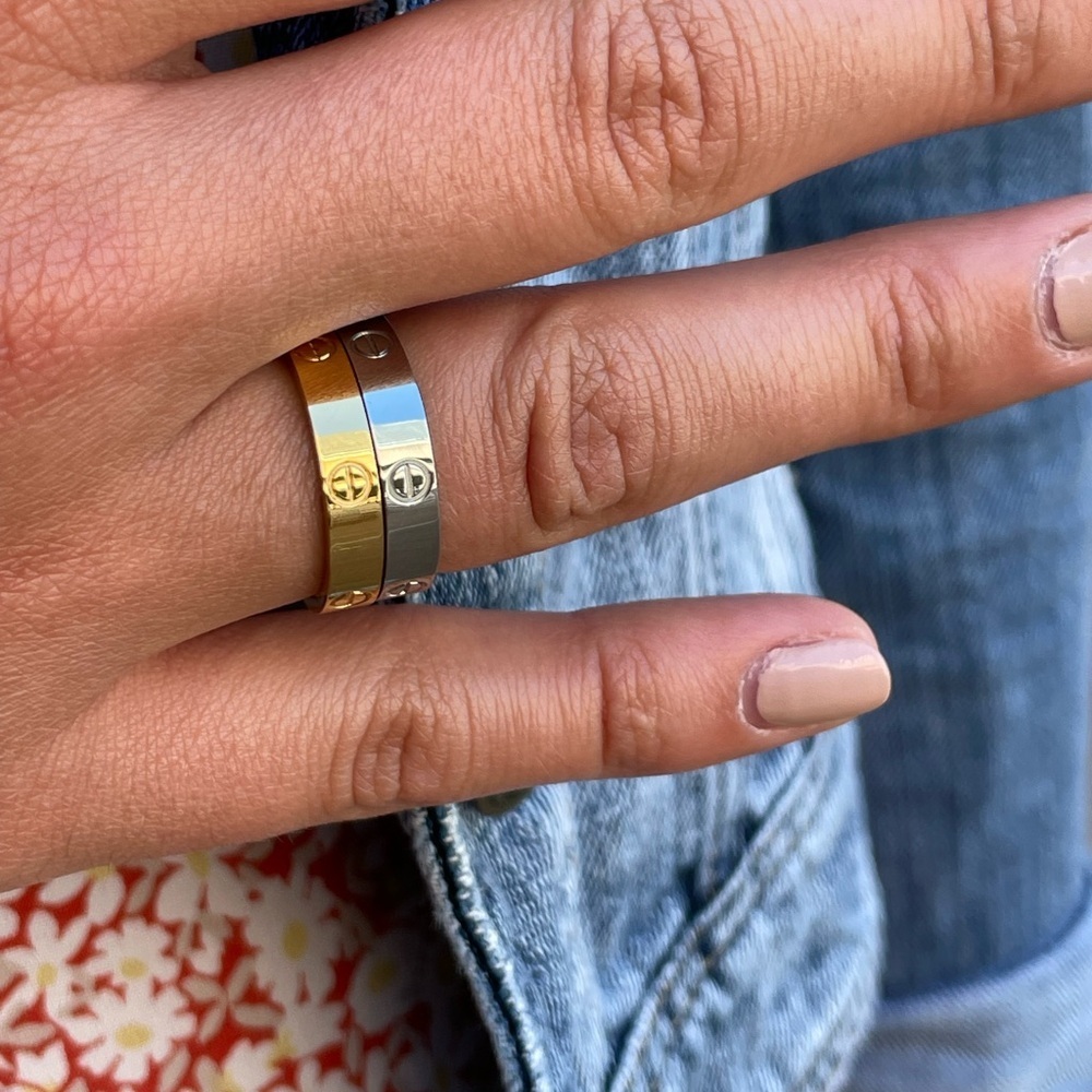 LUXURY SILVER SCREW RING LOVE BAND RING - Picture 6 of 16